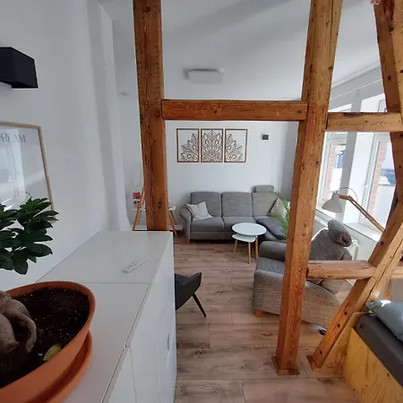 Residenz - Modern, Gross, Ruhig, Zentral, 2 Balkone, 4 Zimmer, Kueche, Bad Daire *